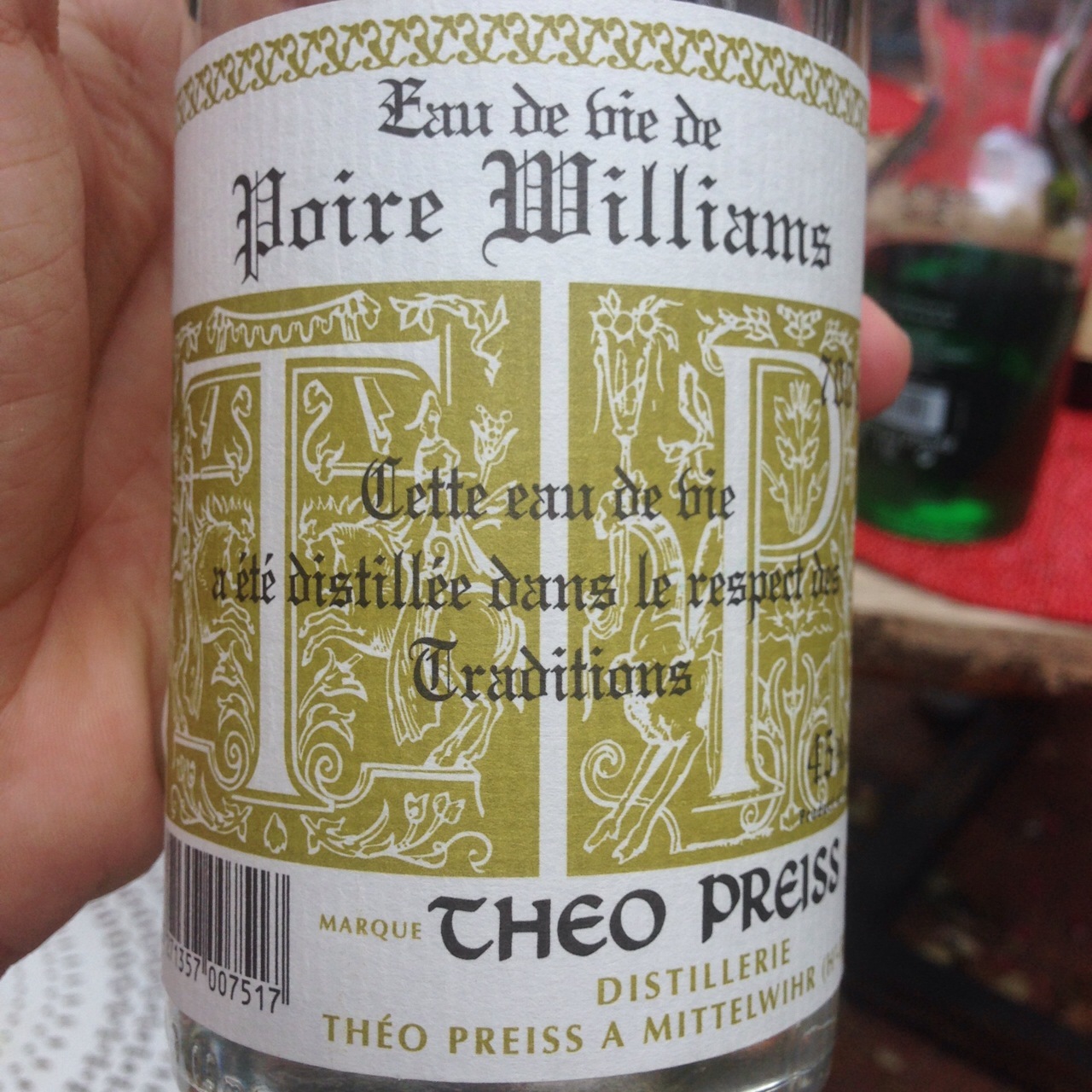 Eau de vie de Poire Williams - Distillerie Théo Preiss